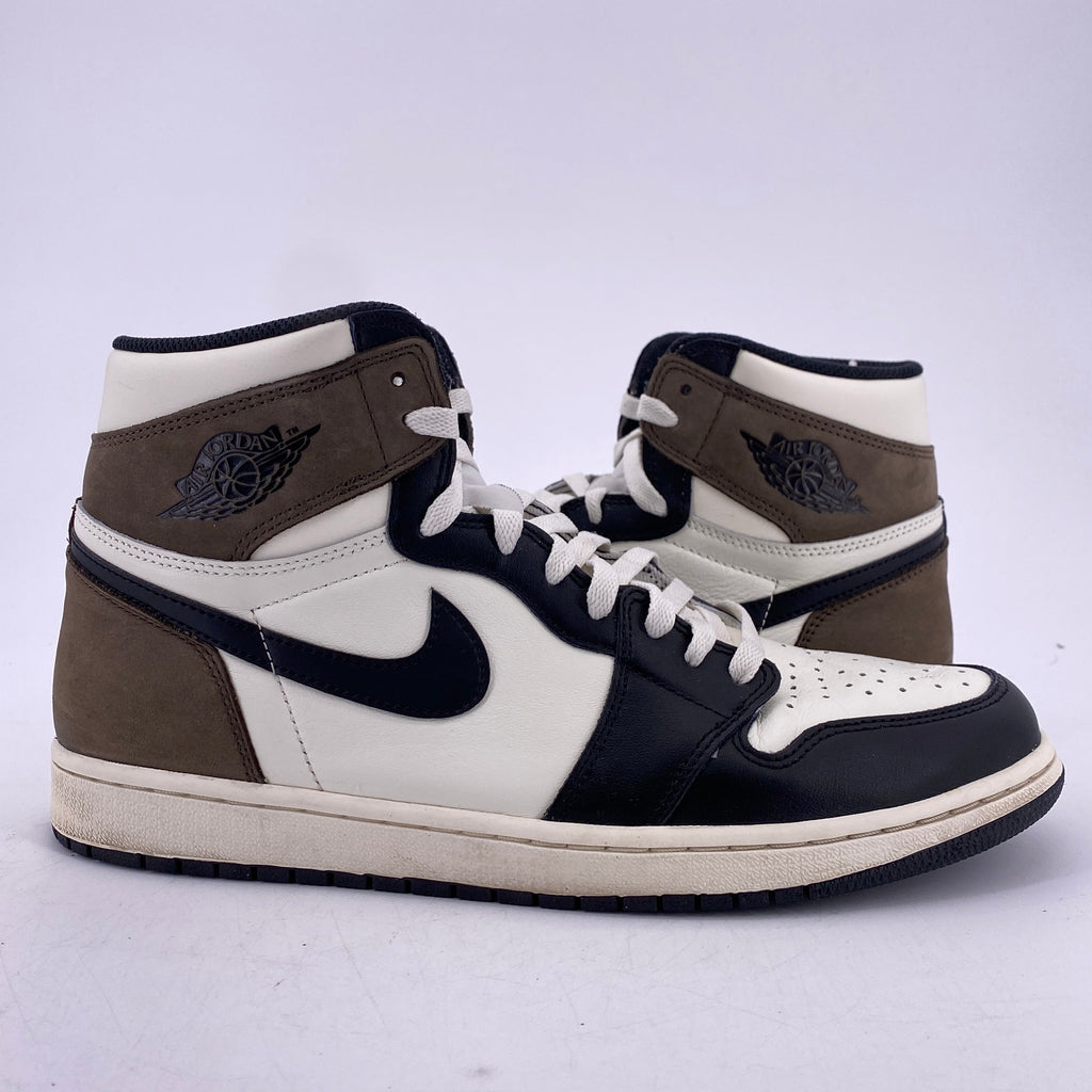 Air Jordan 1 Retro High OG "Mocha" 2020 Used Size 11.5