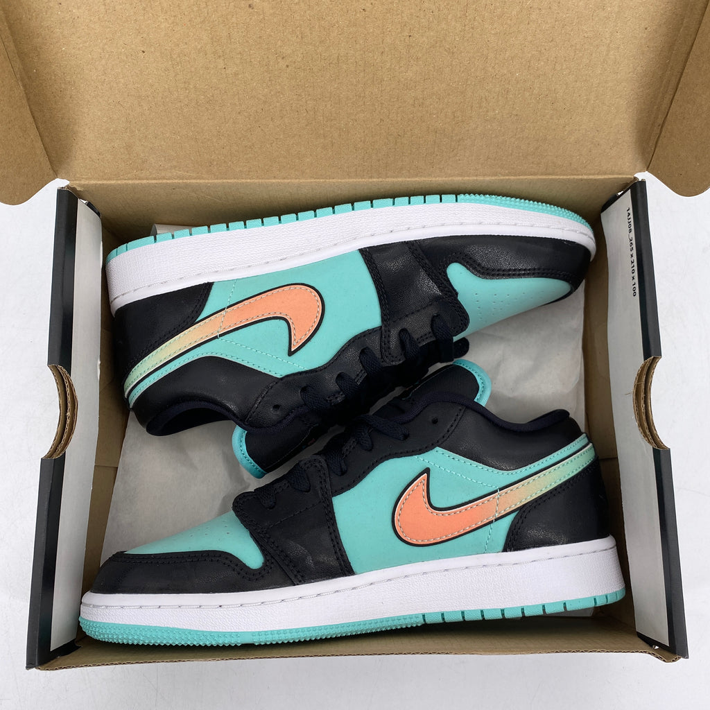 Air Jordan (GS) 1 Low "Tropical Twist" 2021 New Size 5.5Y