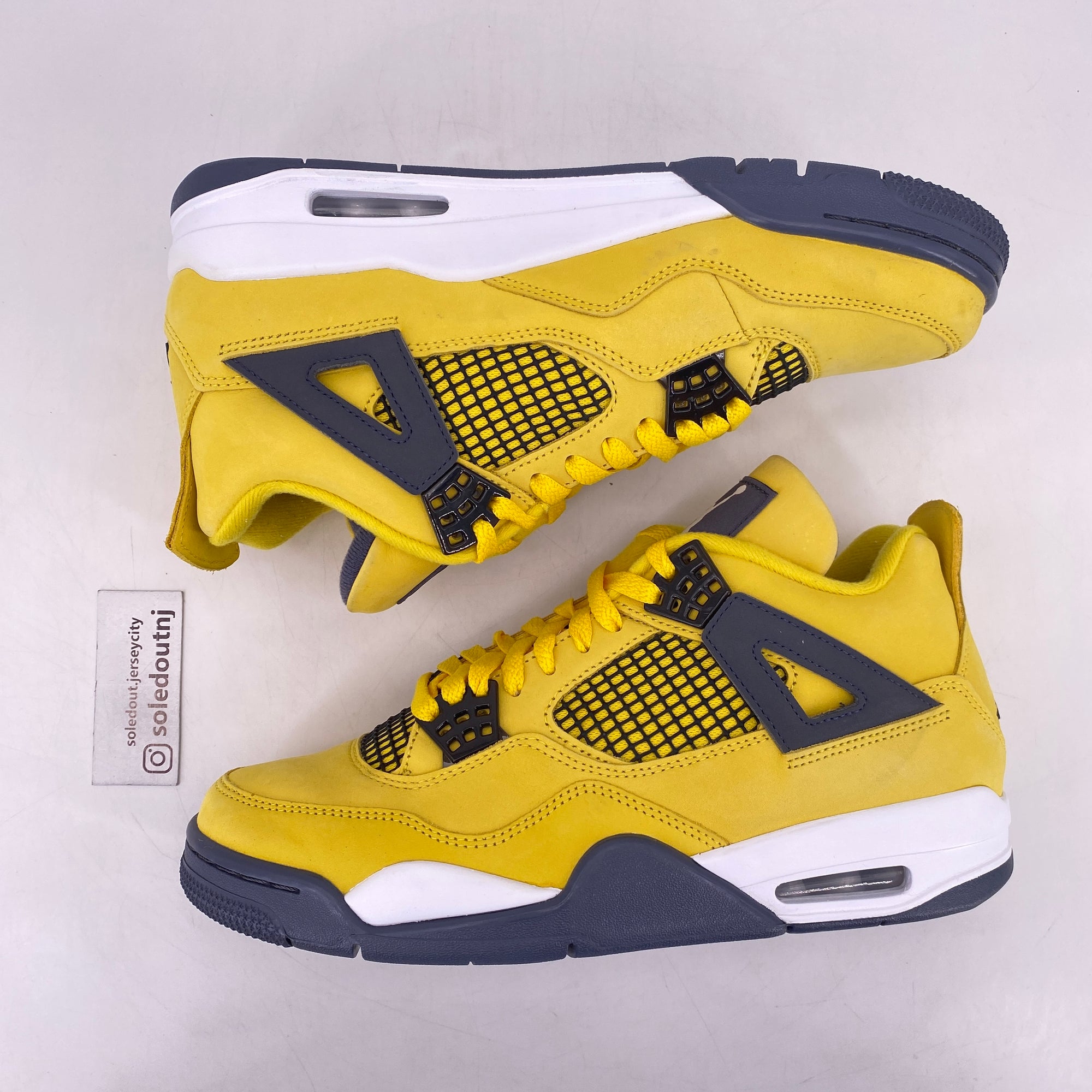 Air Jordan 4 Retro &quot;Lightning&quot; 2021 Used Size 8.5