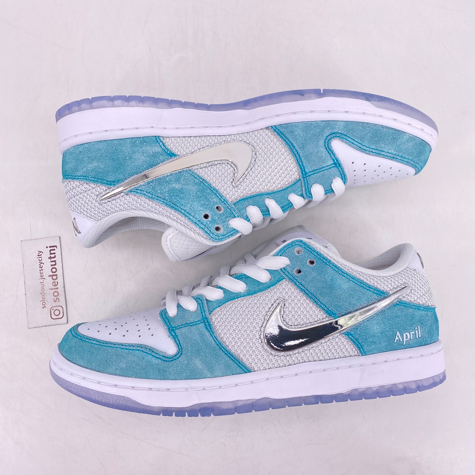 Nike SB Dunk Low &quot;April&quot; 2023 New Size 9.5