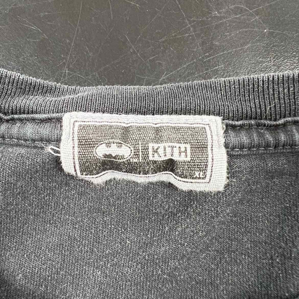 Kith T-Shirt "BATMAN CLASSIC" Black Used Size XL