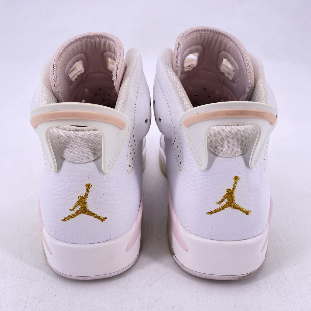 Air Jordan (W) 6 Retro "Gold Hoops" 2021 Used Size 11.5W