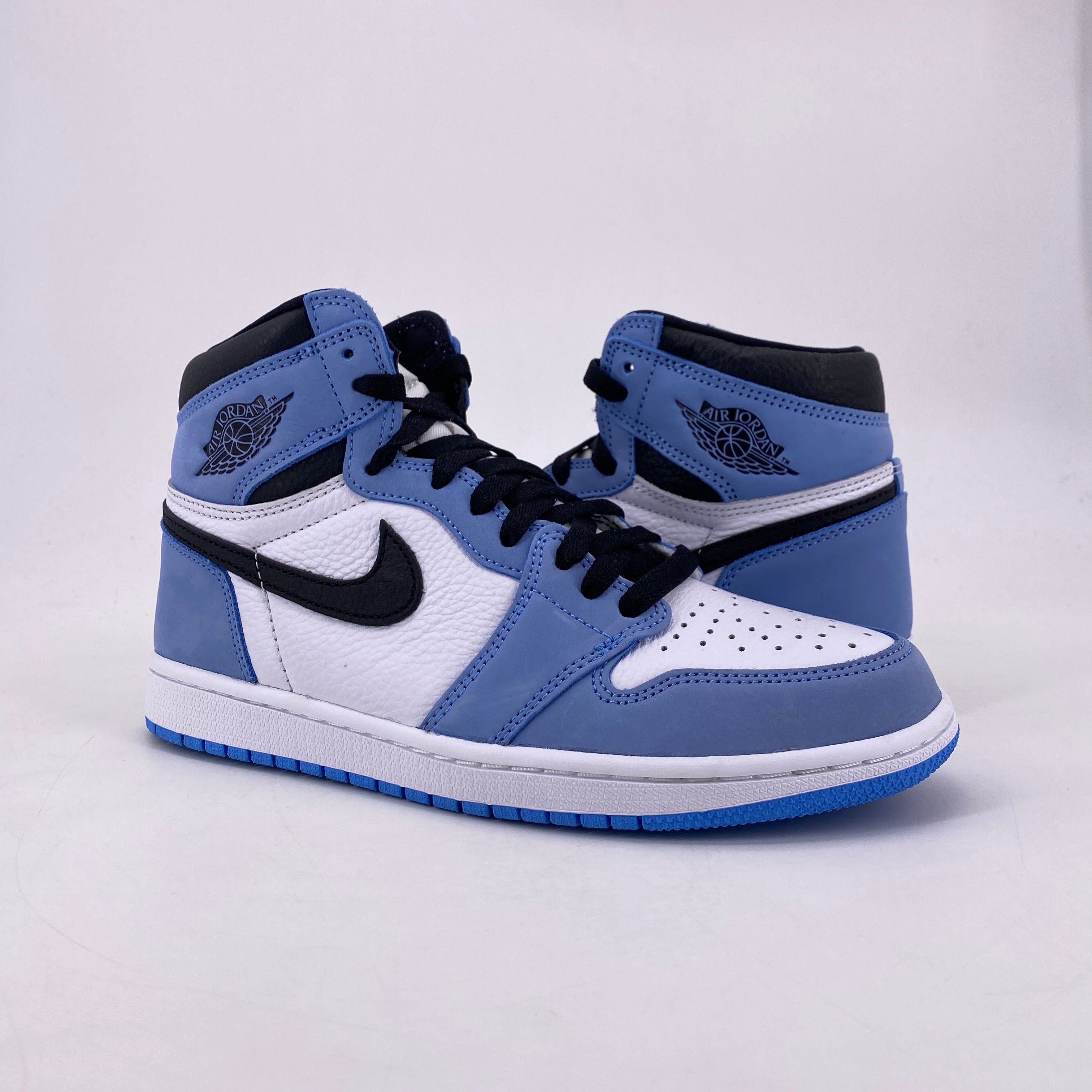 Air Jordan 1 newest High ‘University Blue’ Sz 8 Used