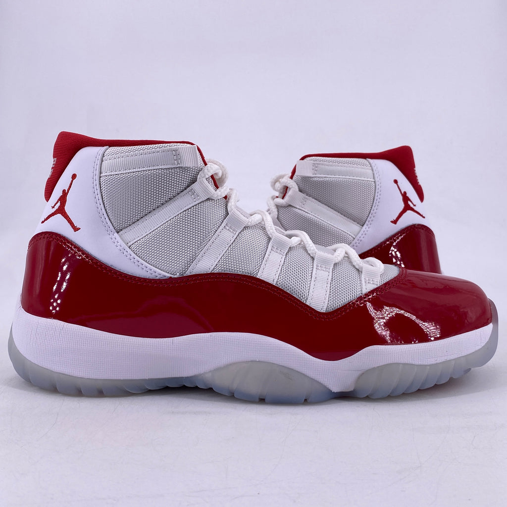 Air Jordan 11 Retro "Cherry" 2022 New Size 11.5