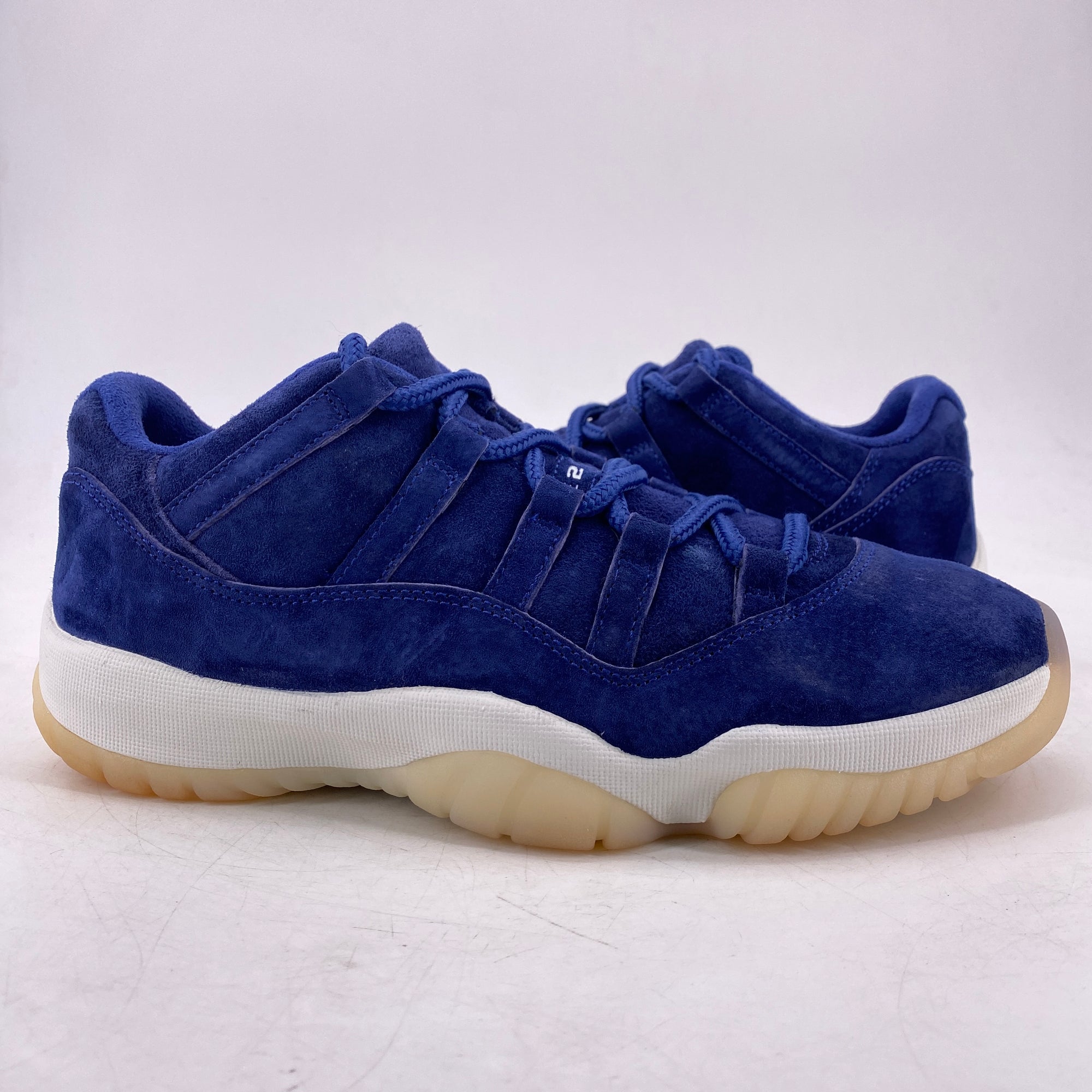 Air Jordan 11 Retro Low &quot;Derek Jeter&quot; 2018 Used Size 9