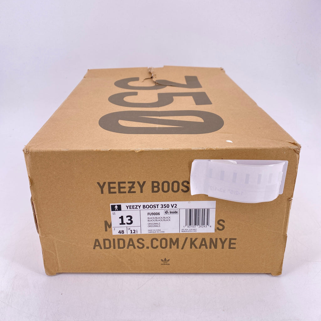 Yeezy 350 v2 "Black" 2019 Used Size 13