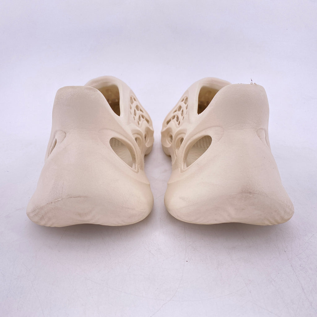 Yeezy Foam RNNR "Sand" 2021 Used Size 12