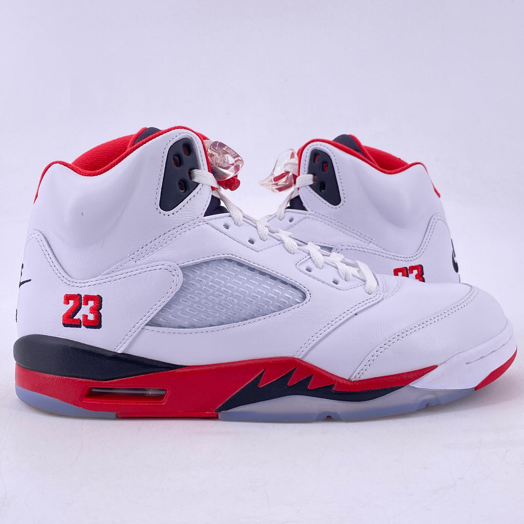 Air Jordan 5 Retro "Fire Red Black Tongue" 2025 Used Size 11.5