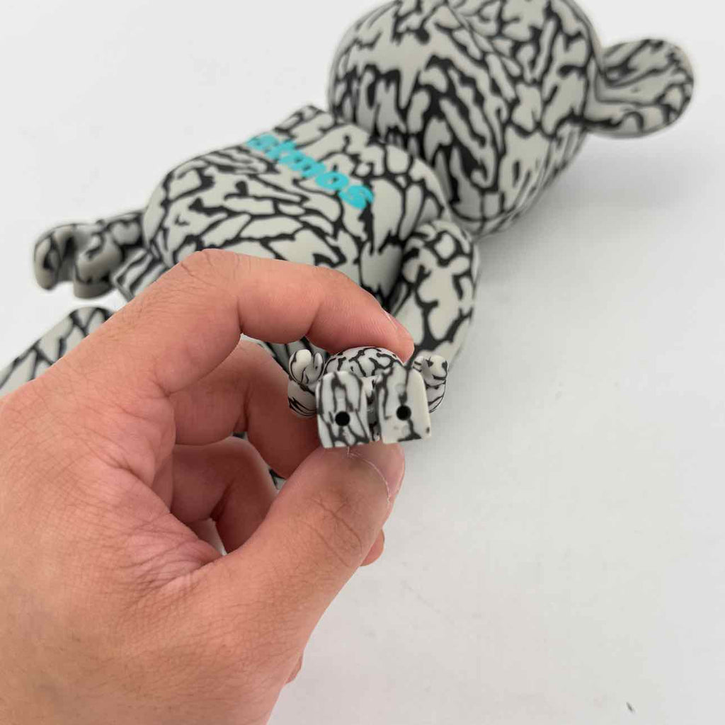 Bearbrick Figure "ATMOS" Used Grey Size 100%/400%