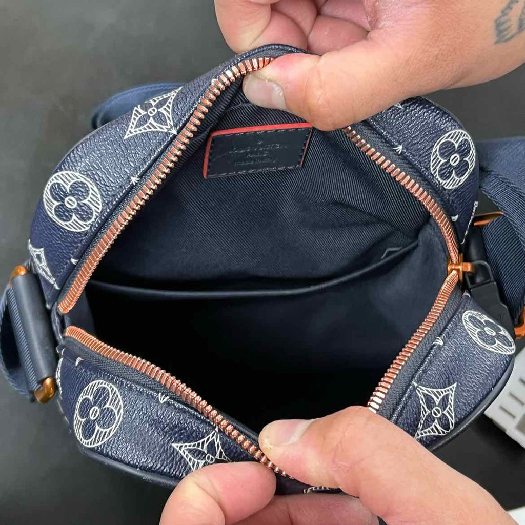 Louis Vuitton Shoulder Bag "UPSIDE DOWN INK" Used Navy