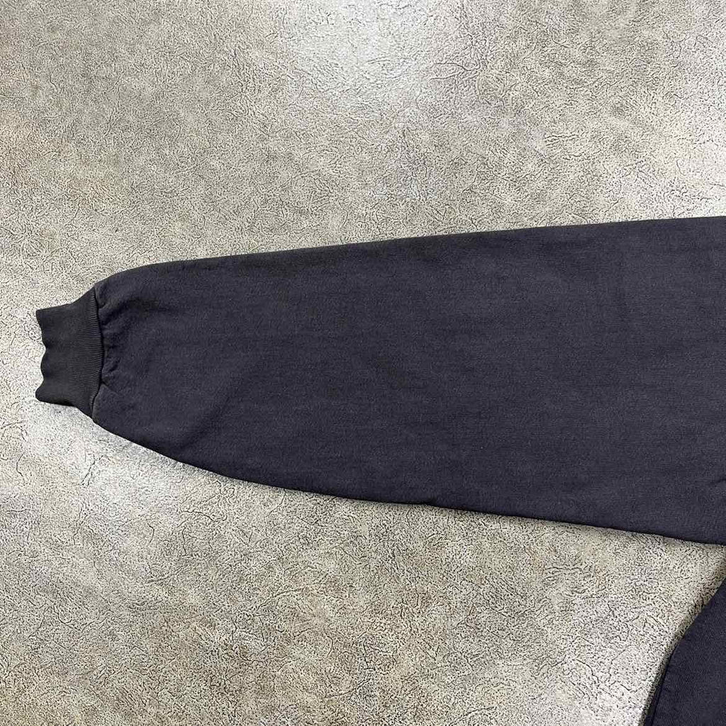 KAWS Crewneck Sweater "KID CUDI" 2022 Used Black Size M