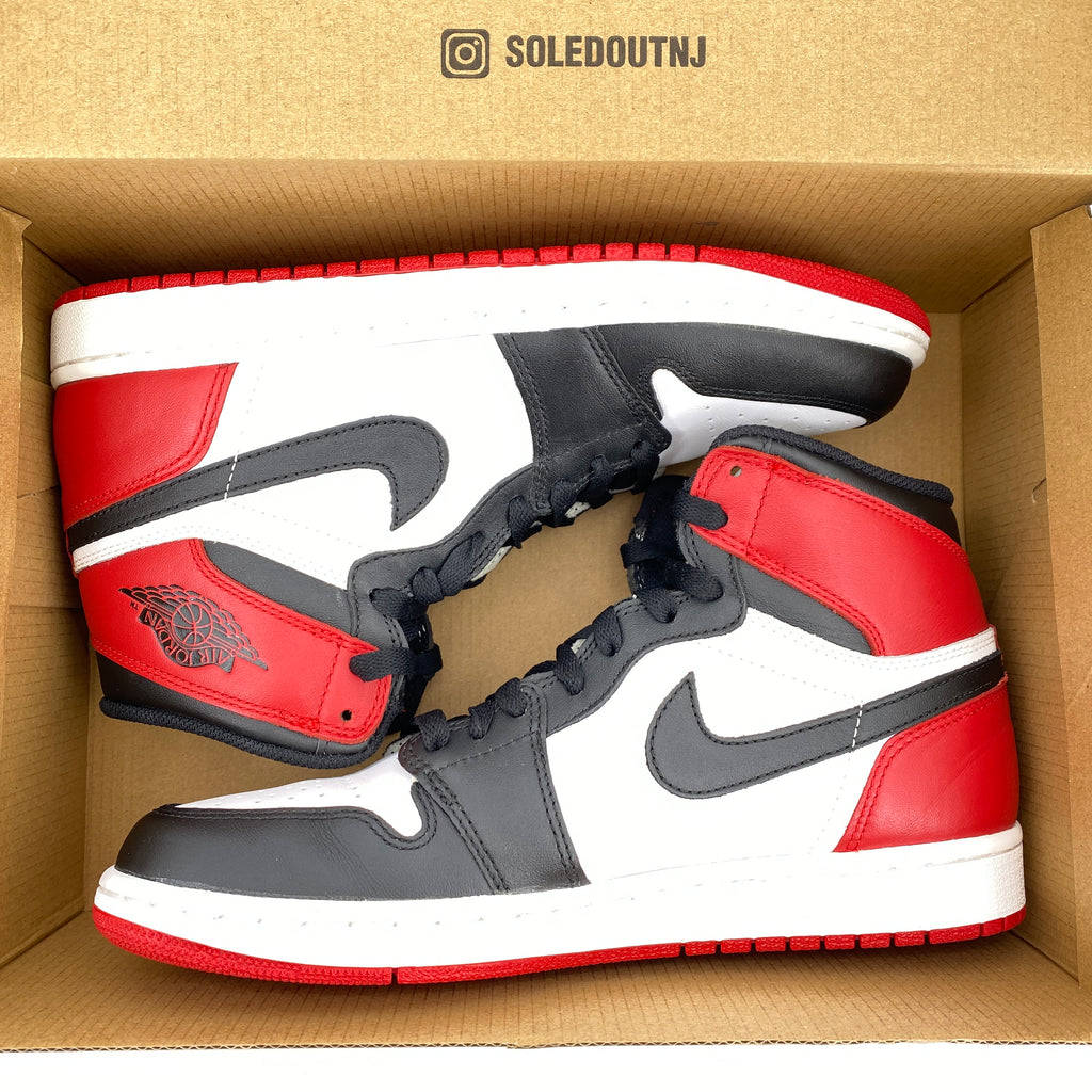 Air Jordan 1 Retro "Black Toe" 2013 Used Size 9