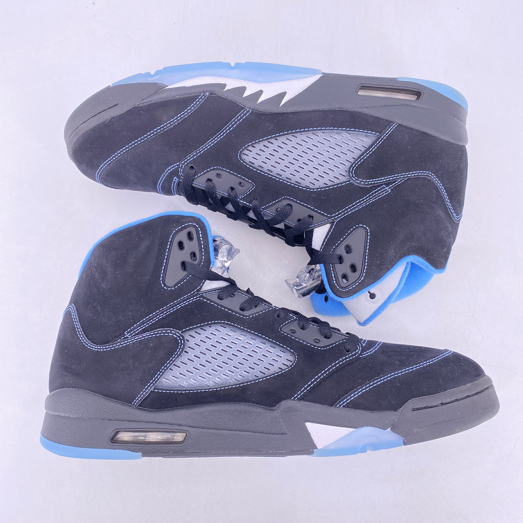 Air Jordan 5 Retro "Black University Blue" 2026 Used Size 14