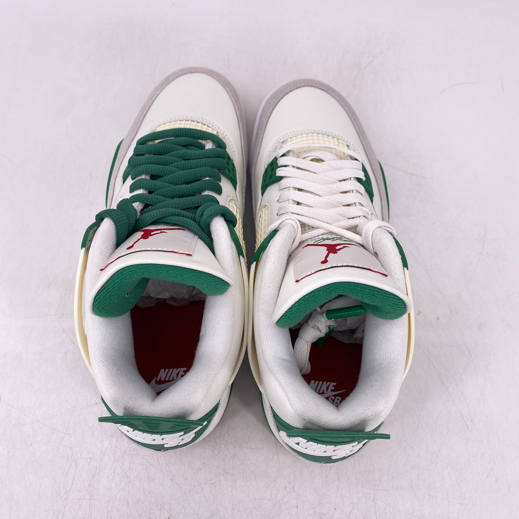 Air Jordan 4 Retro "Pine Green" 2023 New (Cond) Size 9.5