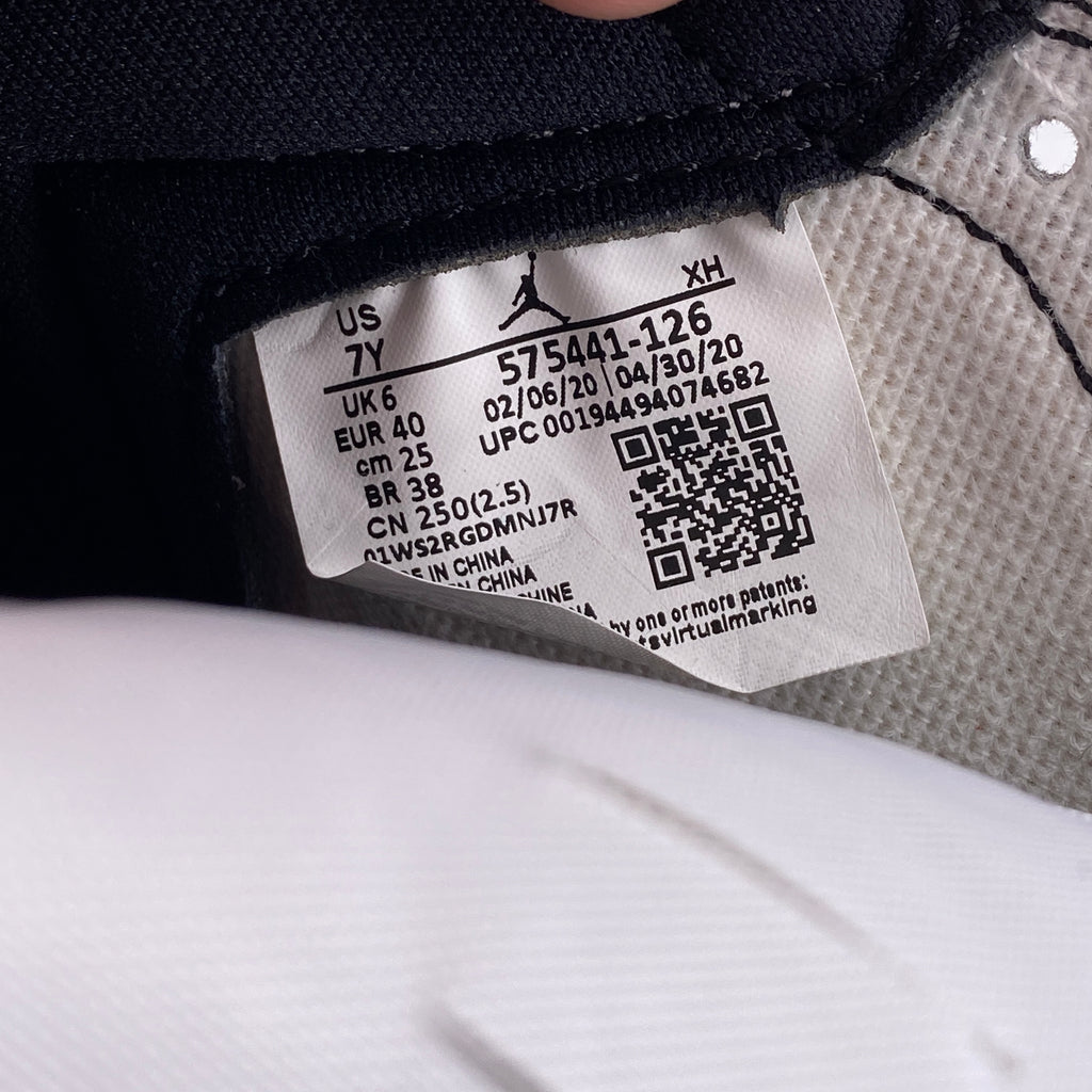 Air Jordan (GS) 1 Retro High OG "Light Smoke Grey" 2020 New Size 7Y