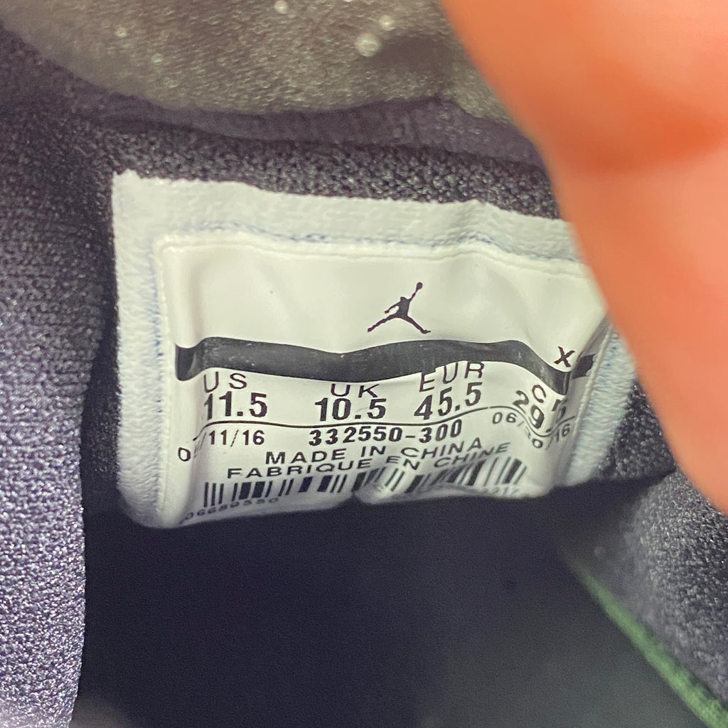 Air Jordan 1 Retro High "Grove Green" 2016 Used Size 11.5