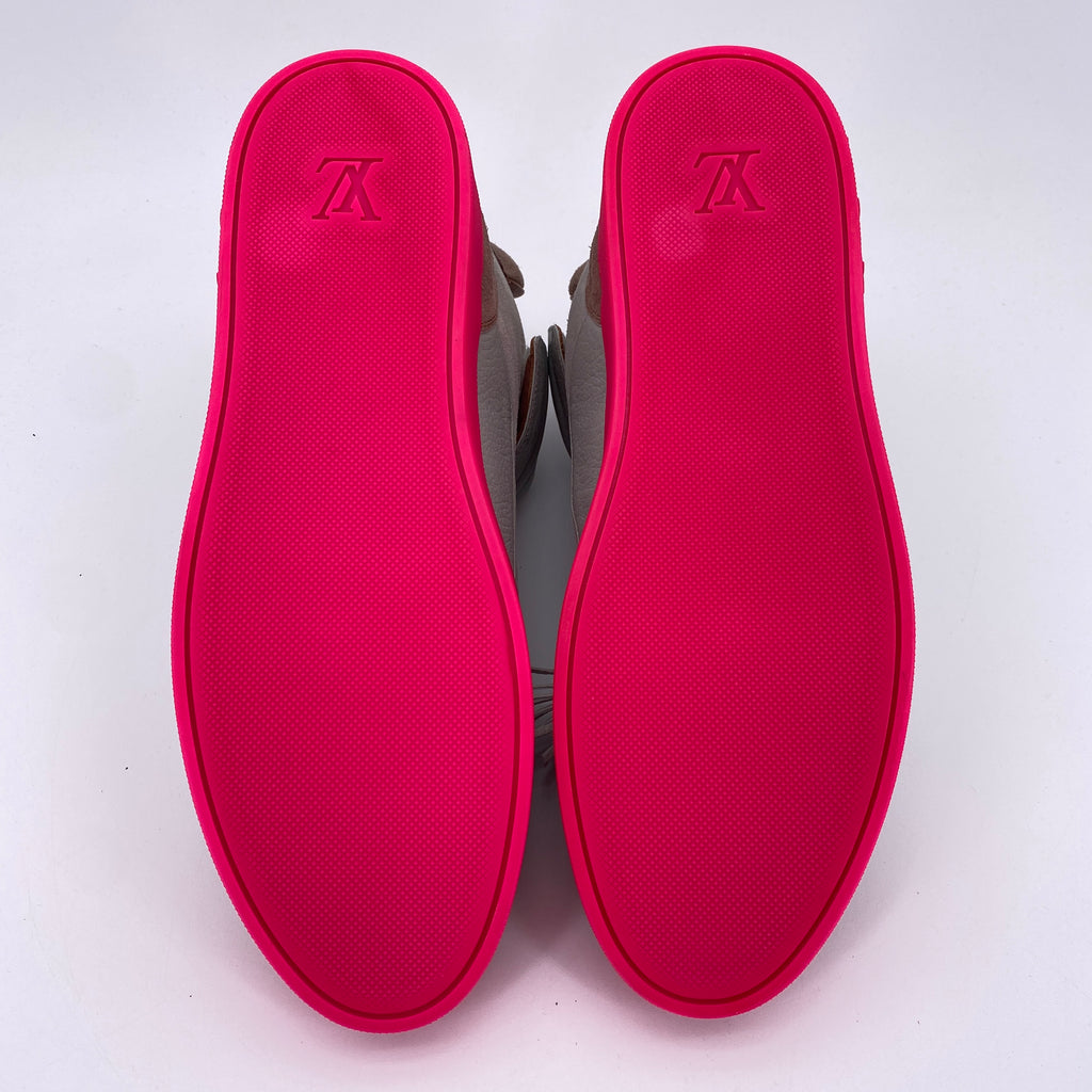 Louis Vuitton Jaspers "Kanye Zen Grey Pink" 2009 New (Cond) Size 9.5 LV
