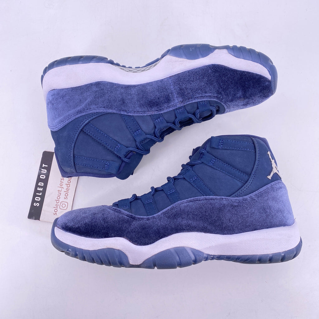 Air Jordan (W) 11 Retro "Midnight Navy" 2022 Used Size 8.5W