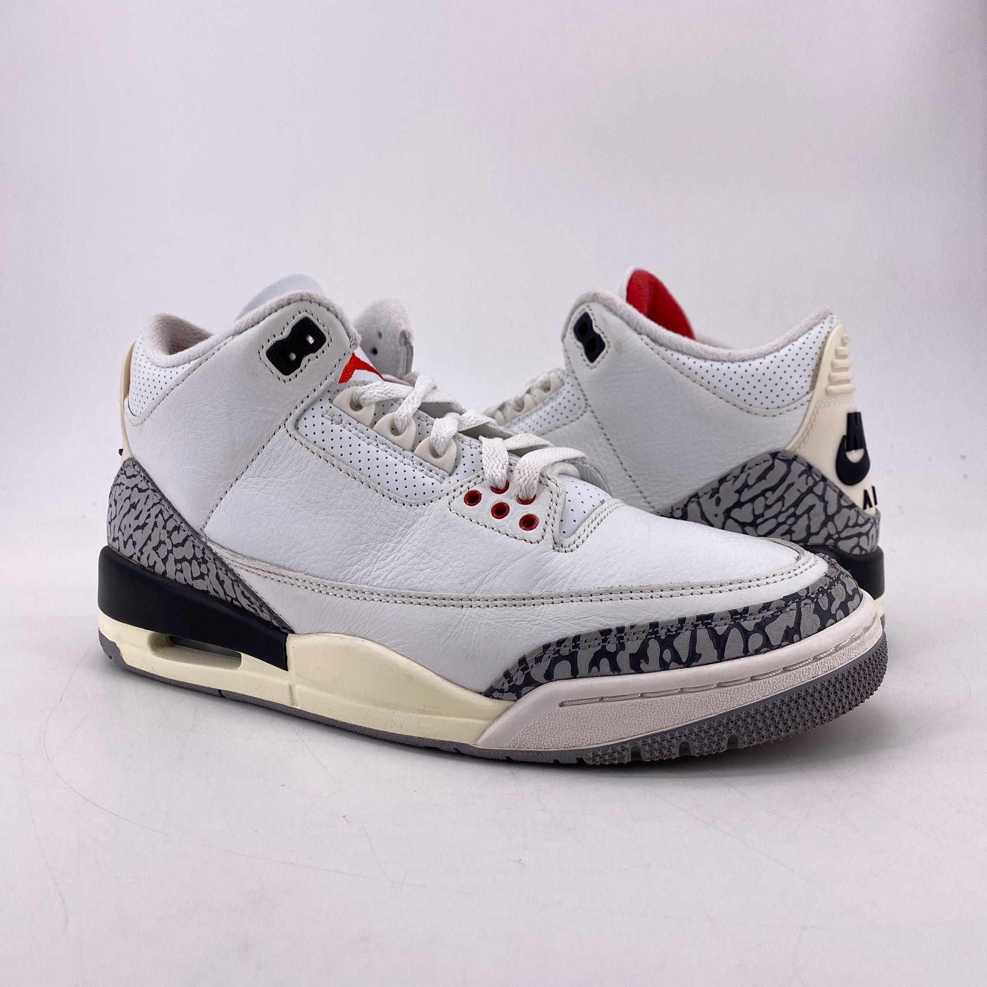 Air Jordan 3 Retro &quot;White Cement Reimagined&quot; 2023 Used Size 8