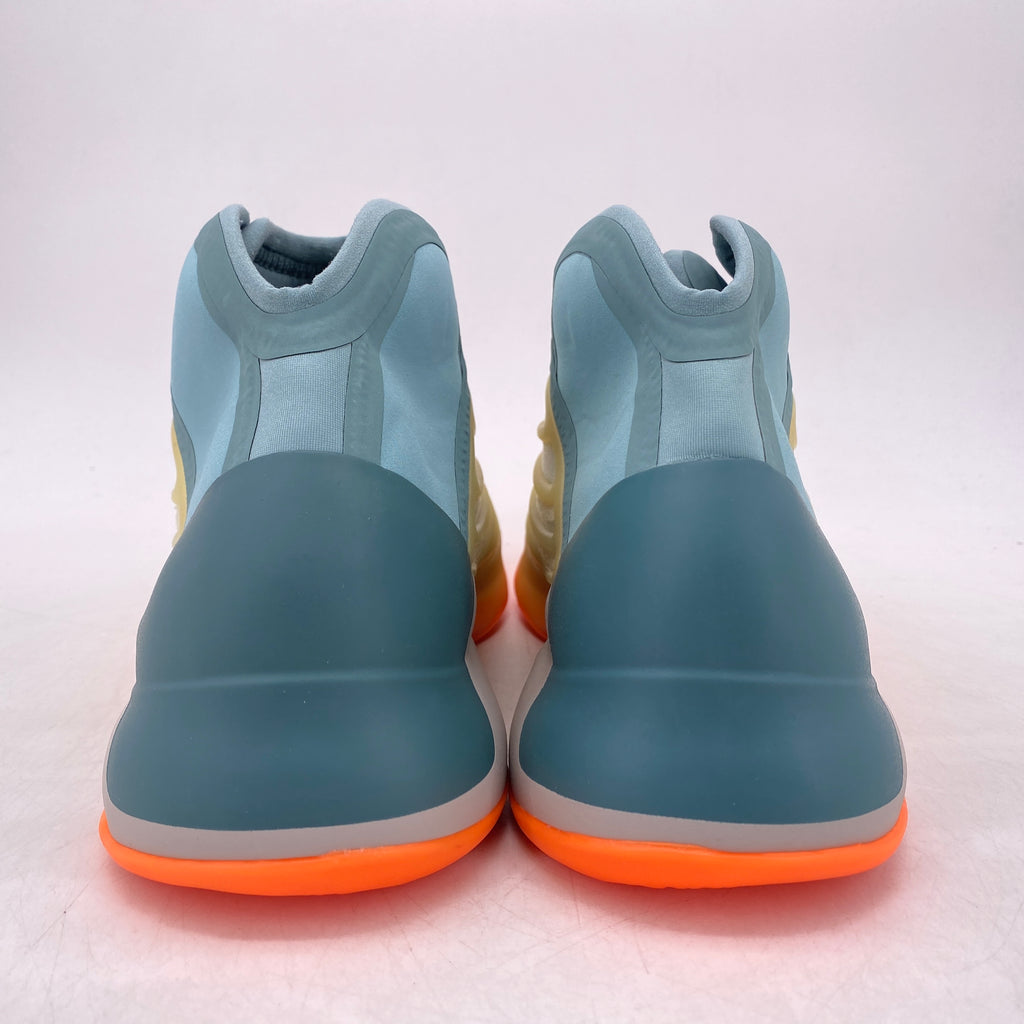 Yeezy QNTM "Hi-Res Coral" 2022 New Size 6.5