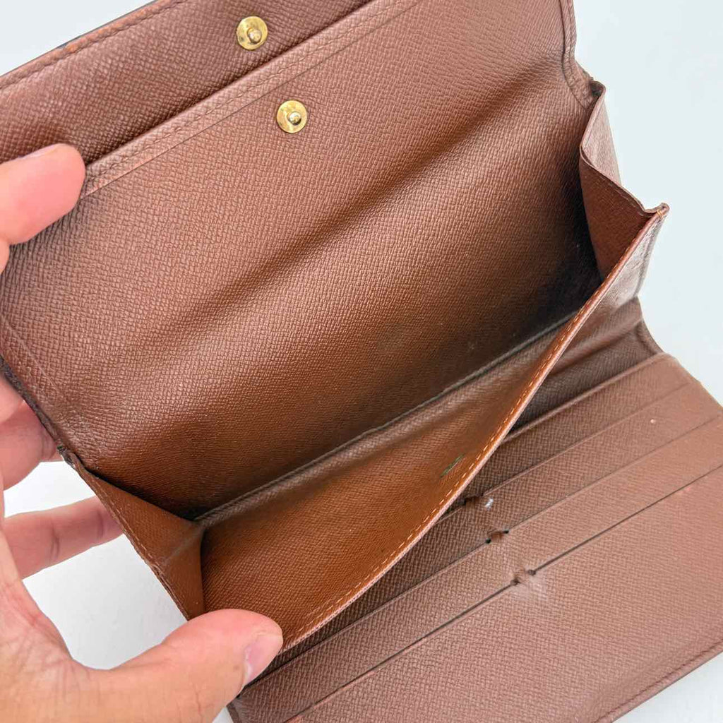 Louis Vuitton Wallet "MONOGRAM" Used Brown