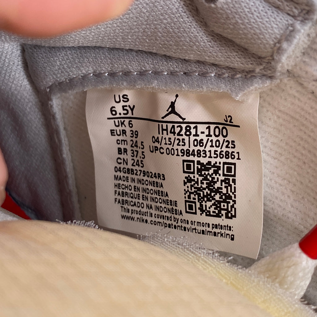 Air Jordan (GS) 1 Retro High OG "Sail University Red" 2025 New Size 6.5Y