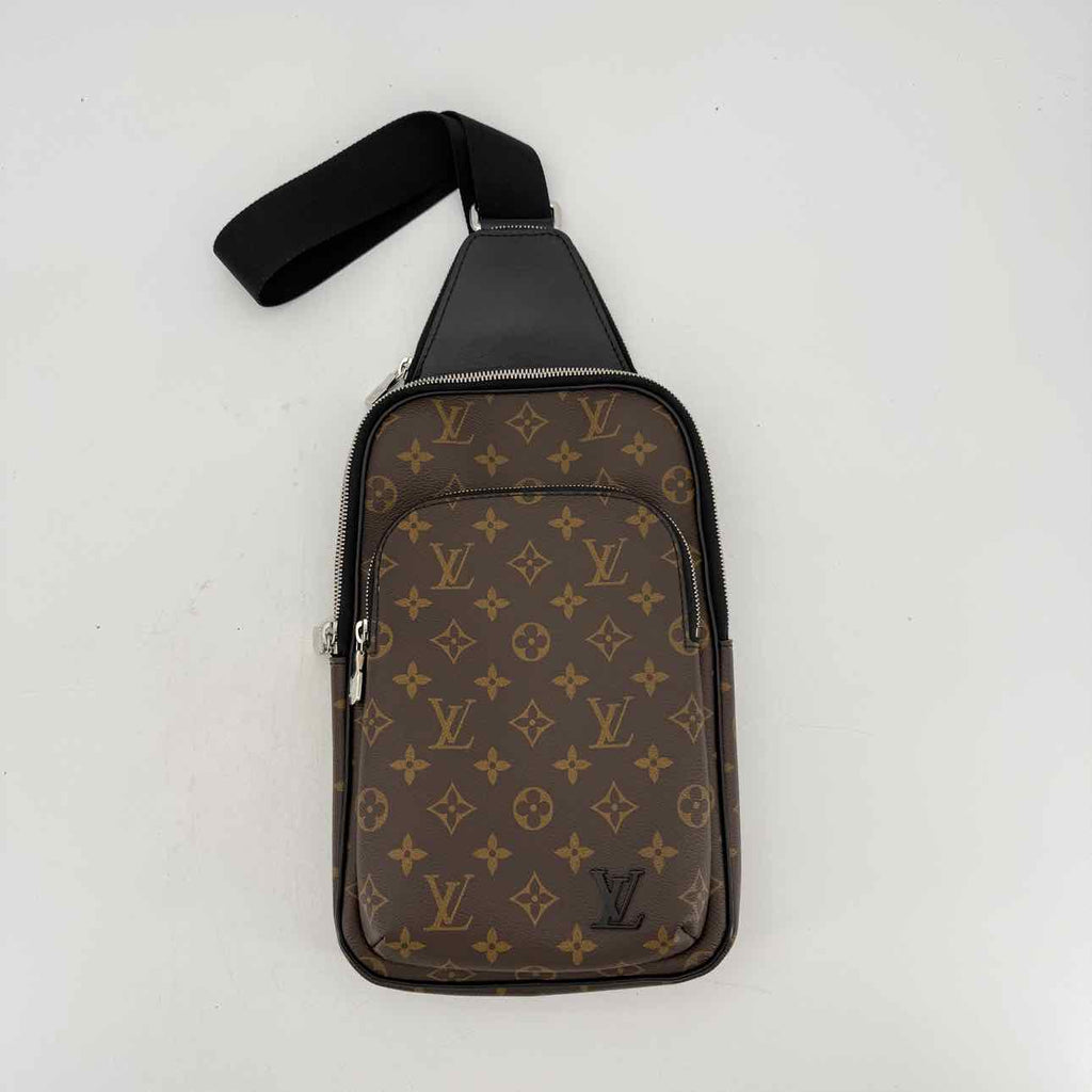 Louis Vuitton Bag "AVENUE SLING BAG" Used Brown