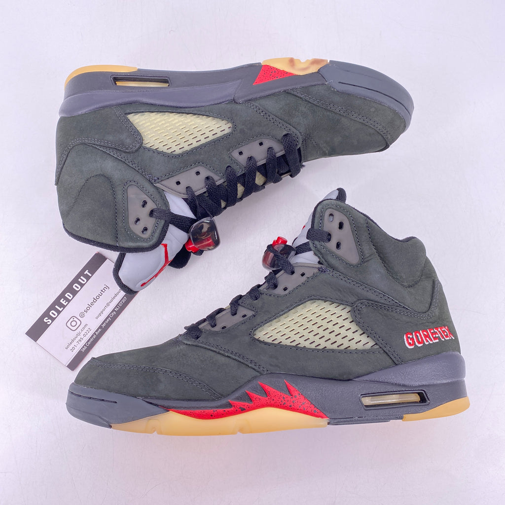 Air Jordan (W) 5 Retro "Goretex" 2022 Used Size 10W