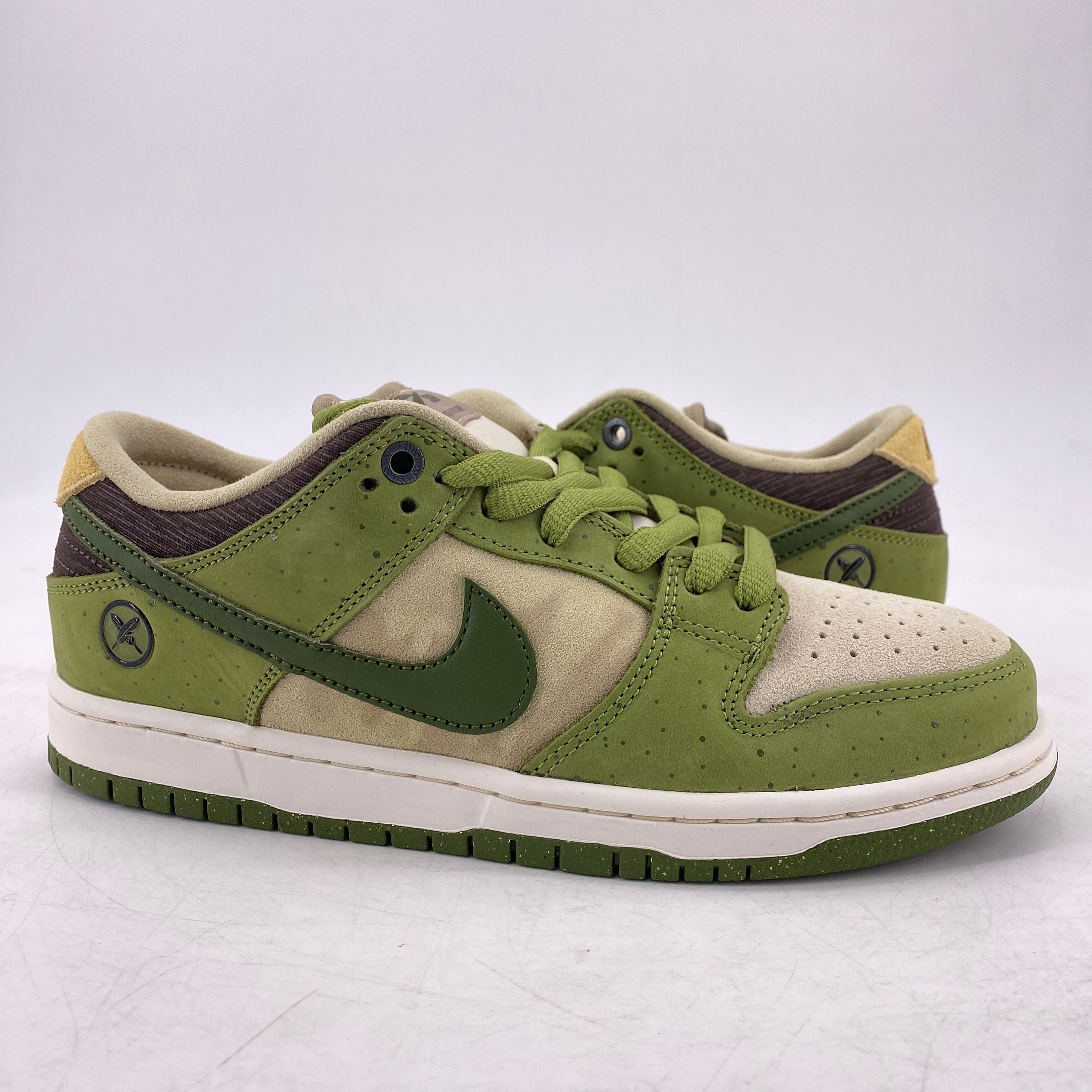 Nike Footwear – SOLED OUT JERSEY CITY