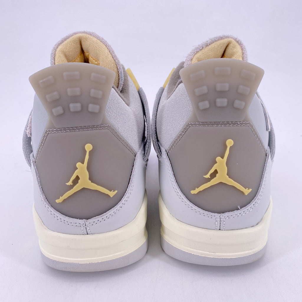 Air Jordan 4 Retro "Photon Dust" 2023 Used Size 11.5