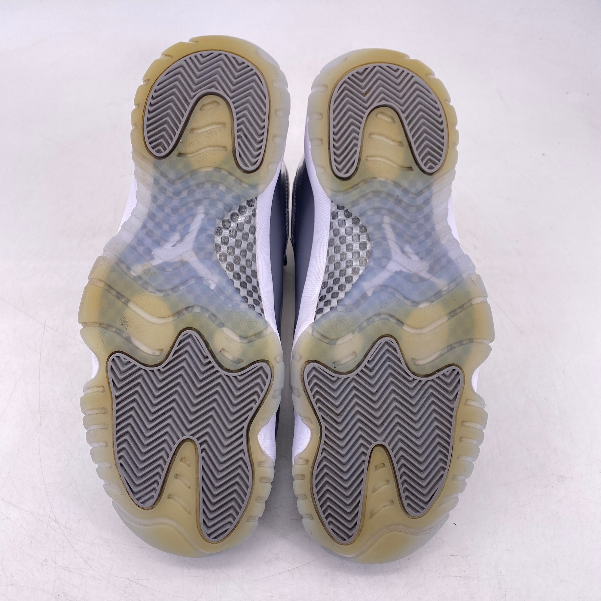 Air Jordan 11 Retro &quot;Cool Grey&quot; 2021 Used Size 9