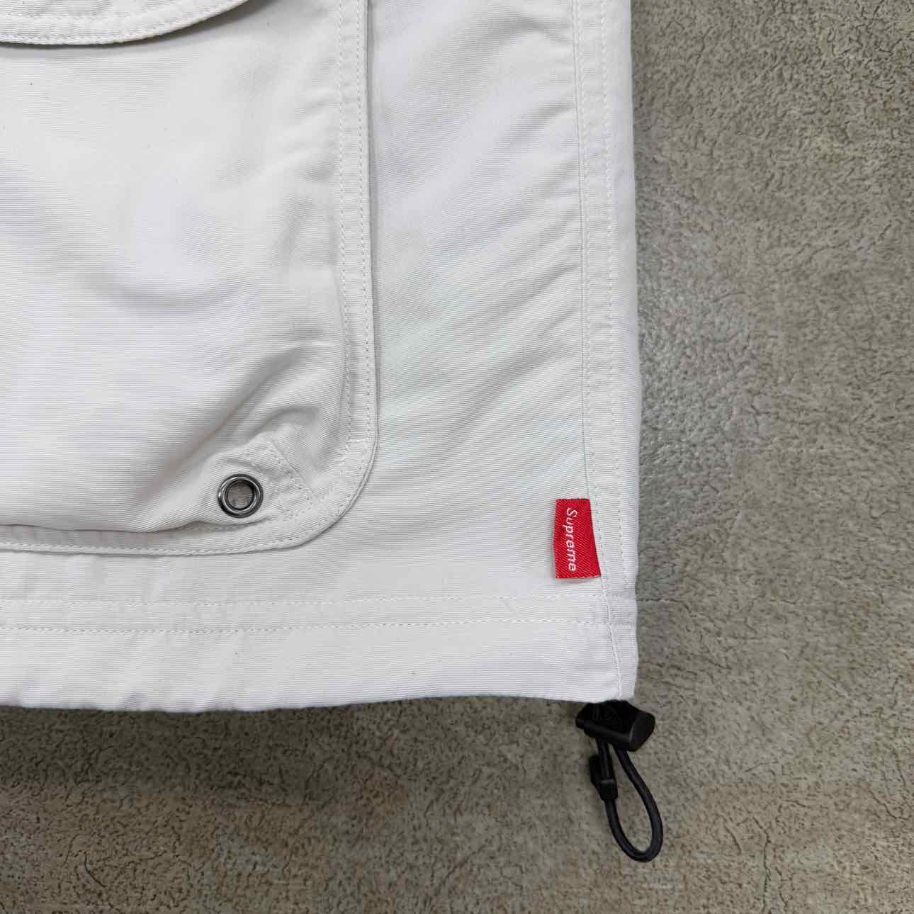 Supreme Jacket &quot;TREKKING&quot; White Used Size M