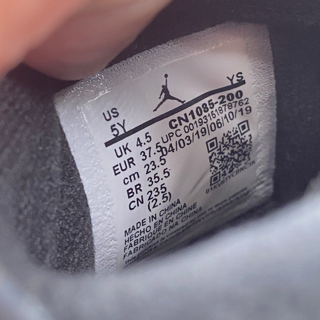 Air Jordan (GS) 6 Retro "Travis Scott" 2019 New Size 5Y