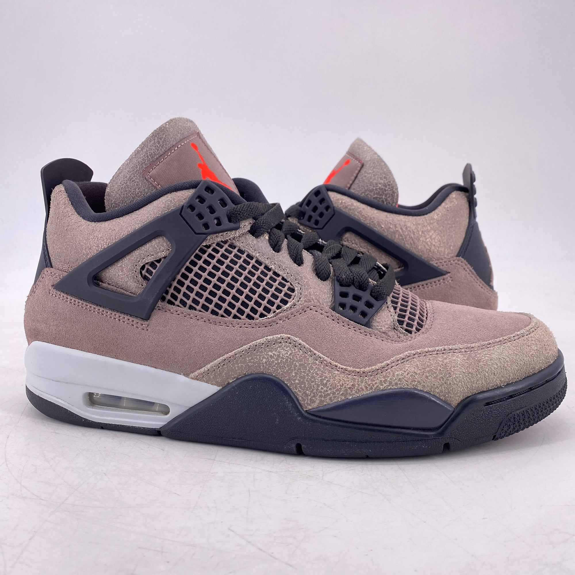 Air Jordan 4 Retro &quot;Taupe Haze&quot; 2021 Used Size 10.5