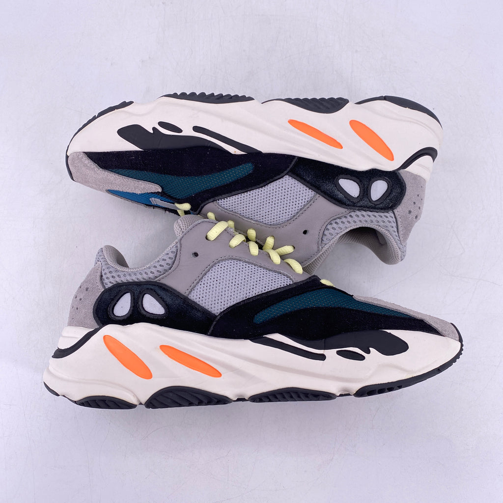 Adidas 700 "Waverunner" 2017 Used Size 7.5