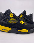 Air Jordan 4 Retro "Thunder" 2022 Used Size 8.5