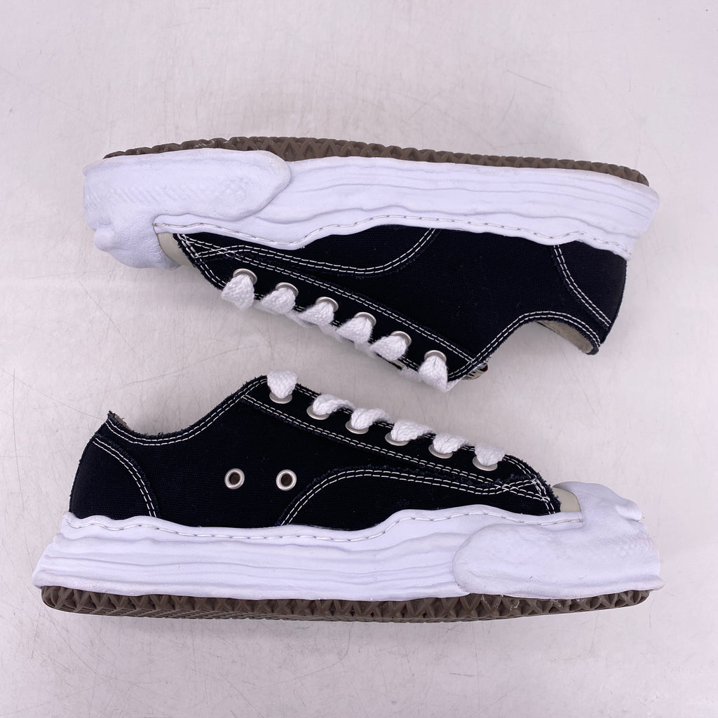 Maison Mihara Yasuhiro Low Top "Black White"  Used Size 42