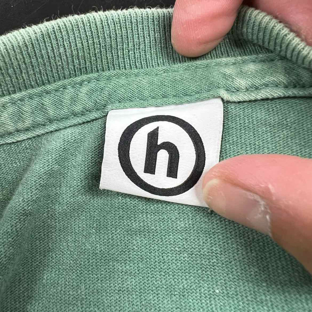 Hidden NY T-Shirt "PASSED PRESENT FUTURE" Green Used Size L