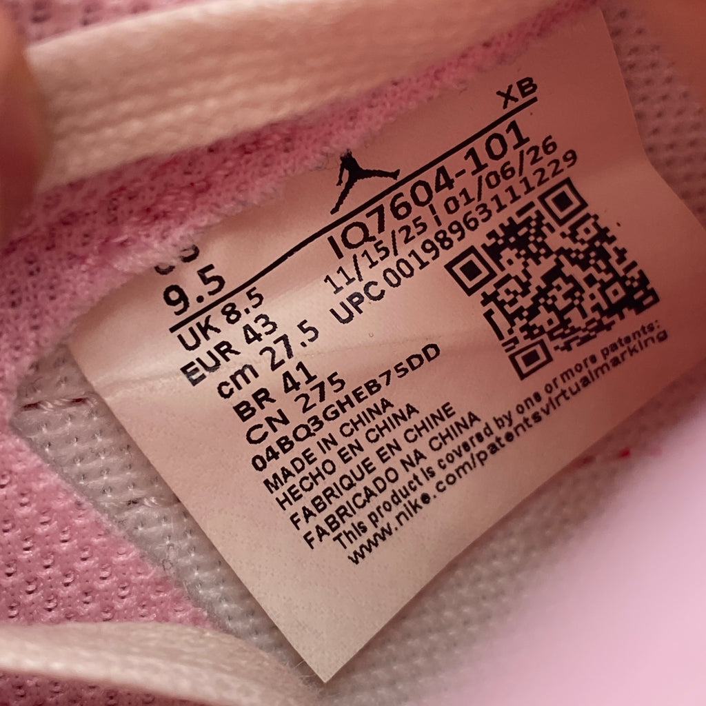 Air Jordan 1 Low OG SP "Travis Scott Sail Tropical Pink" 2026 Used Size 9.5