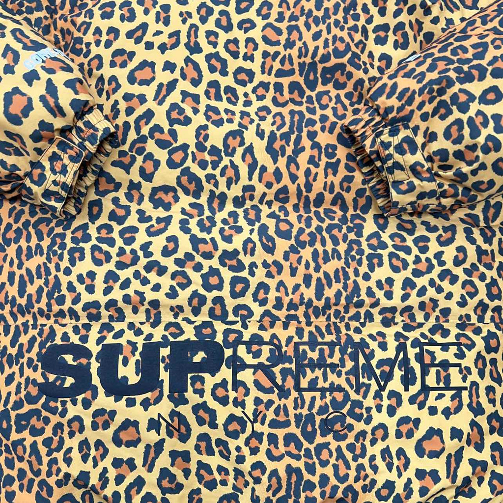 Supreme Parka "GORETEX" Leopard Used Size L