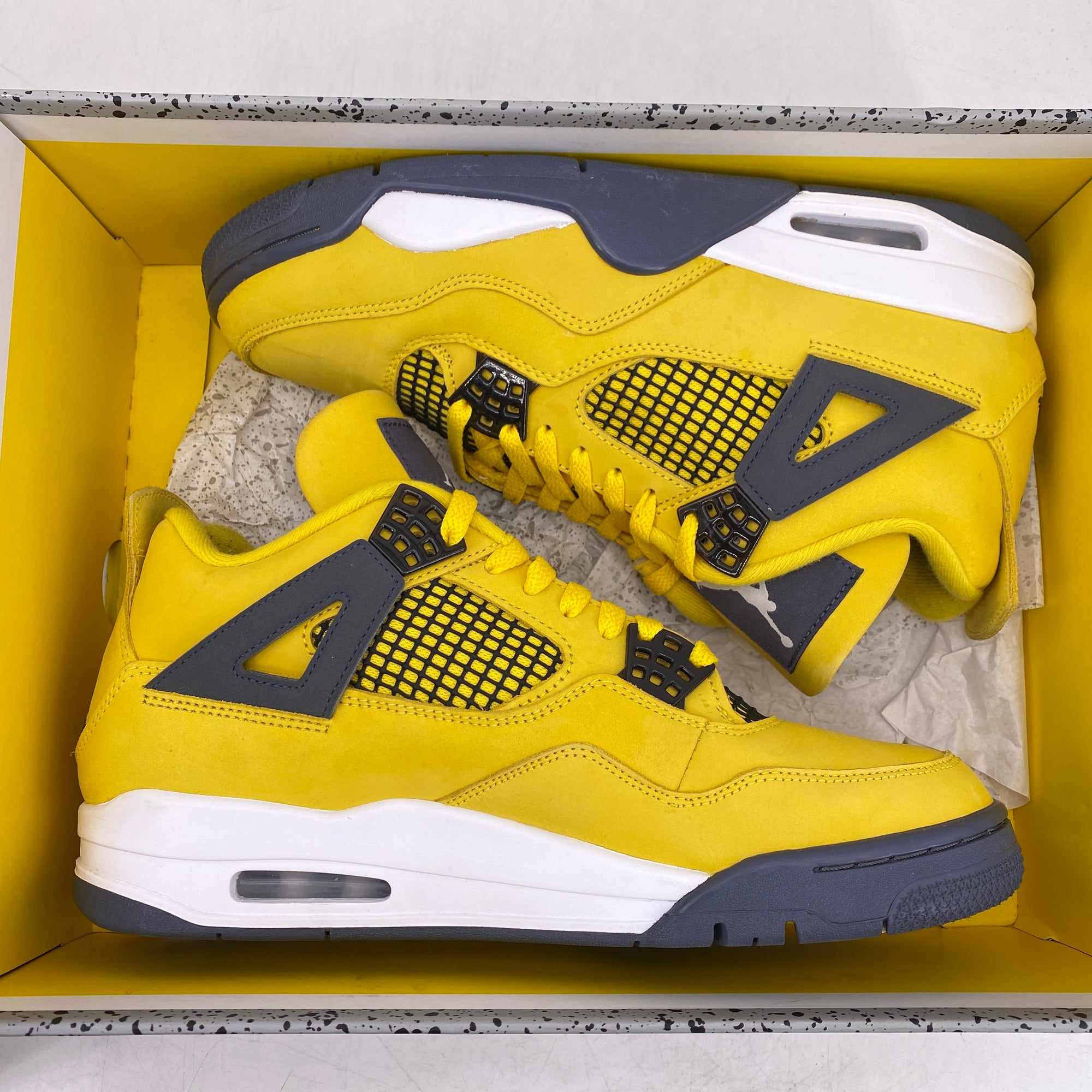 Air Jordan 4 Retro &quot;Lightning&quot; 2021 Used Size 9.5