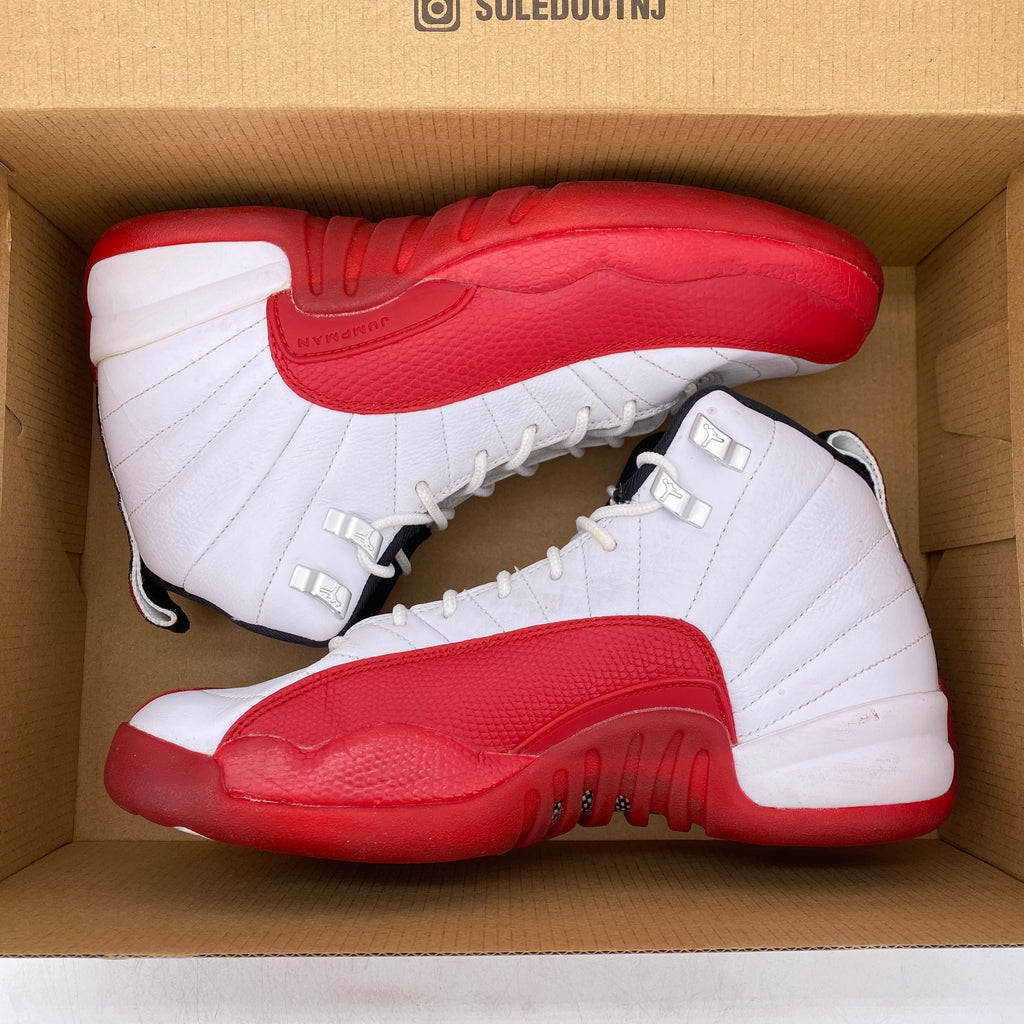 Air Jordan (GS) 12 Retro "Cherry" 2023 Used Size 7Y