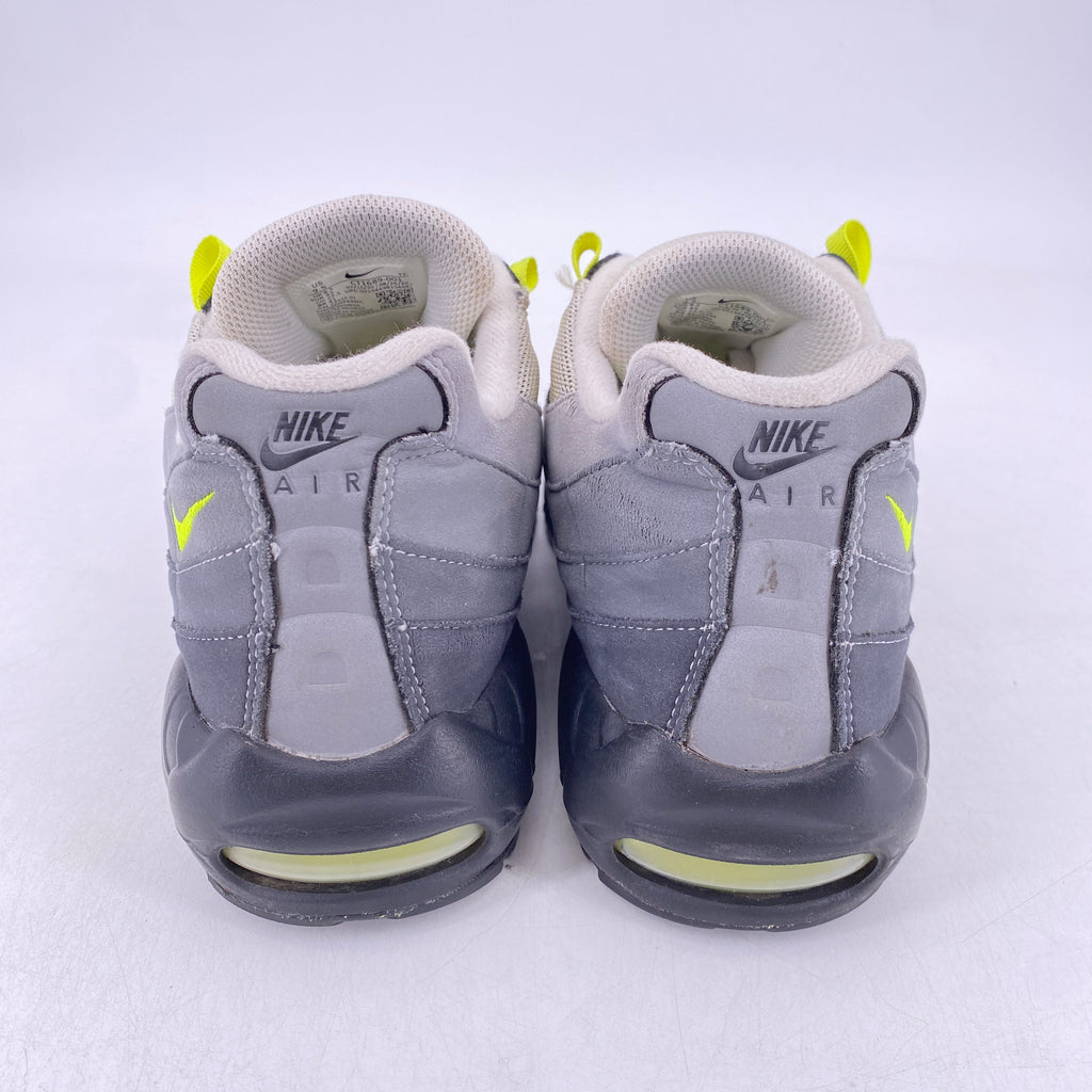 Nike Air Max 95 "Neon" 2020 Used Size 9.5