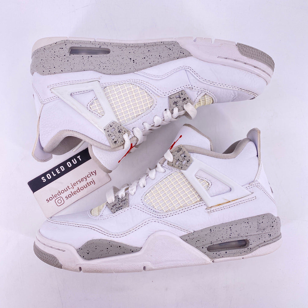 Air Jordan (GS) 4 Retro "White Oreo" 2021 Used Size 6Y