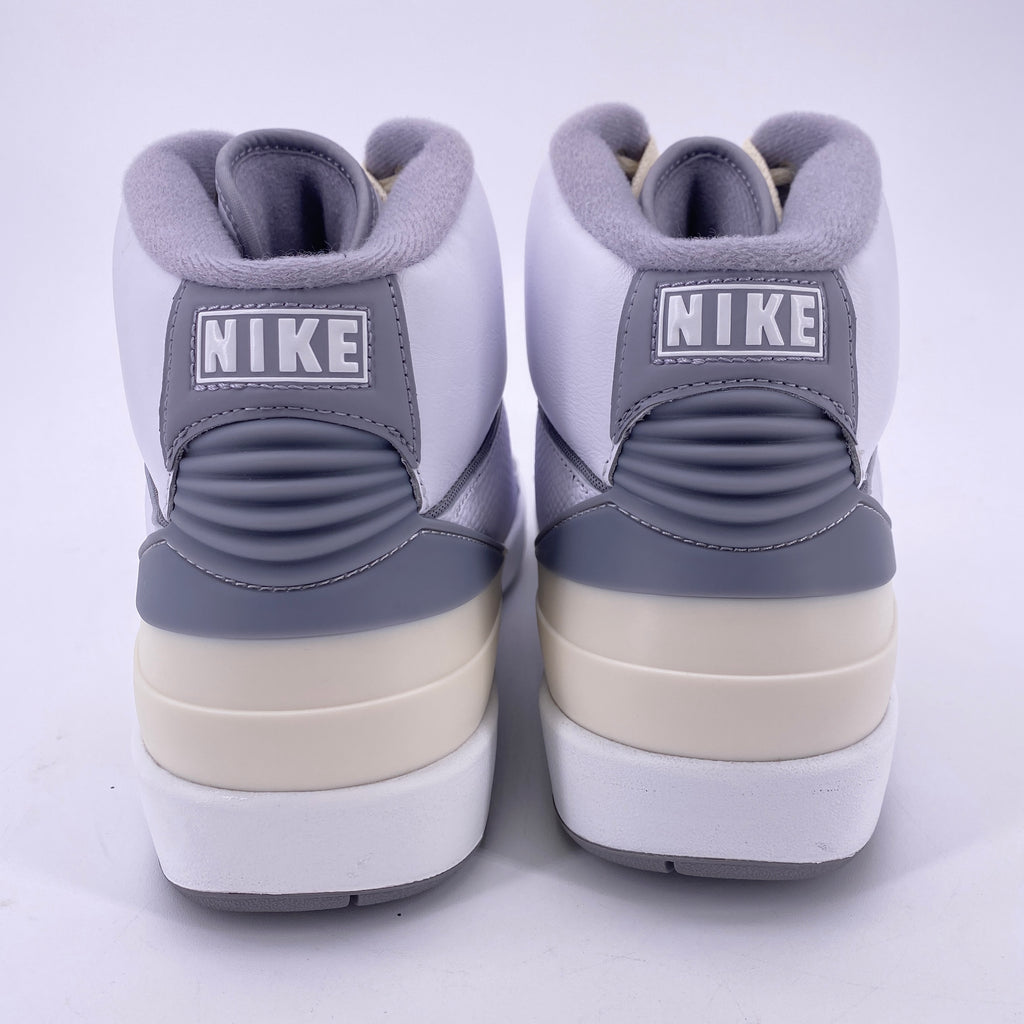 Air Jordan 2 Retro "Cement Grey" 2023 Used Size 12