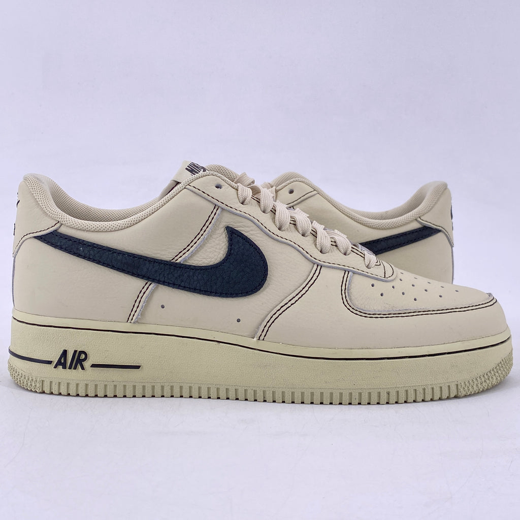 Nike Air Force 1 "Light Khaki Black" 2025 Used Size 9.5