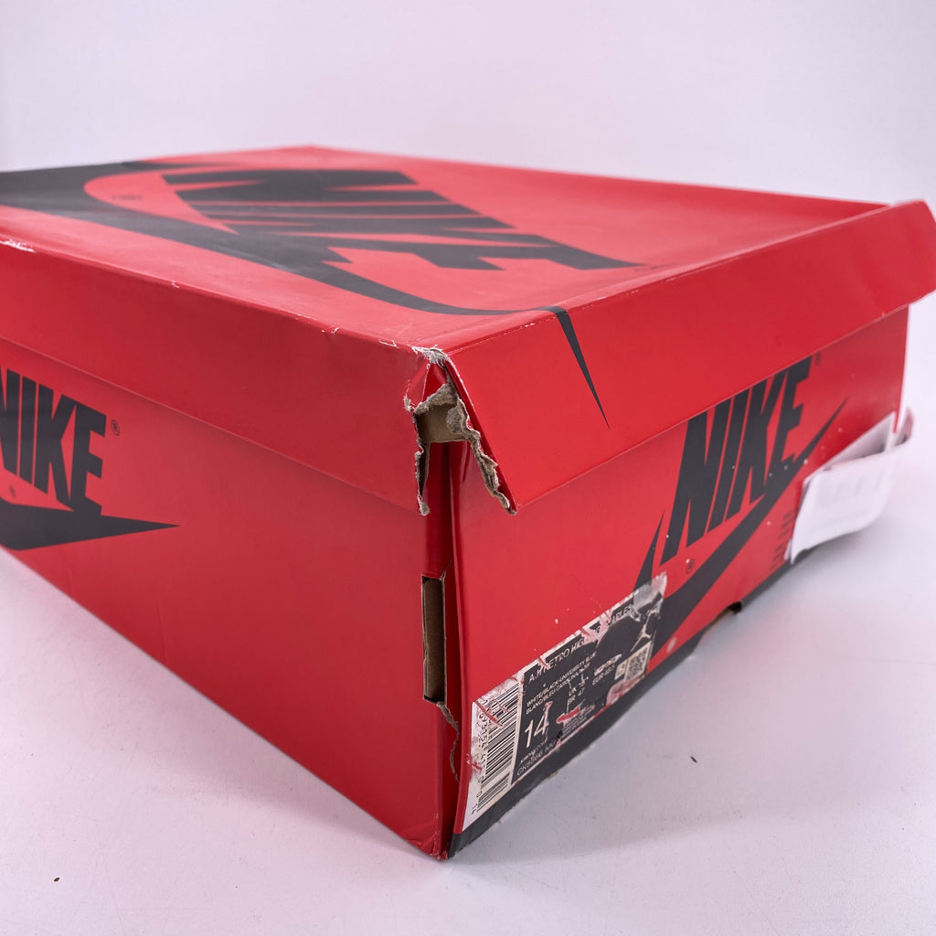 Air Jordan 1 Retro High OG "Unc To Chicago" 2019 Used Size 14
