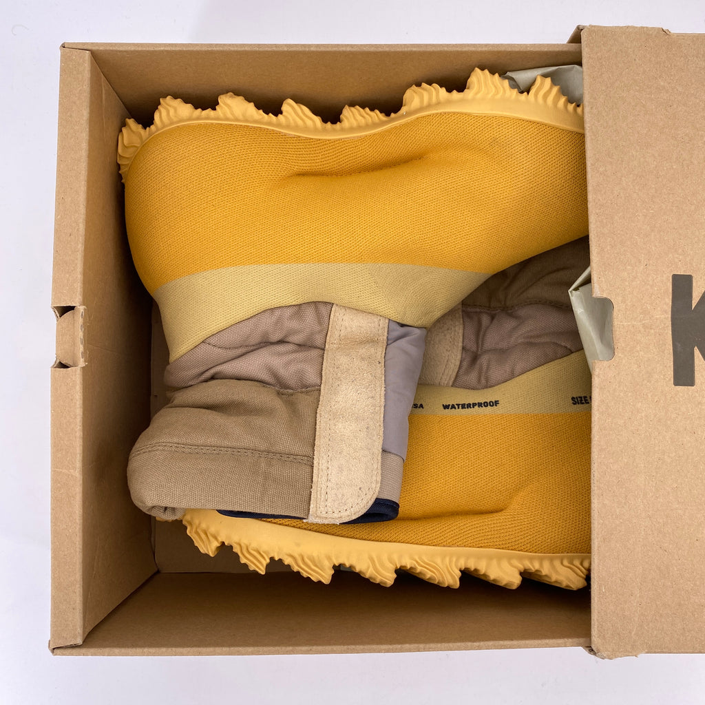 Yeezy Knit RNR BT "Sulfur" 2021 Used Size 9
