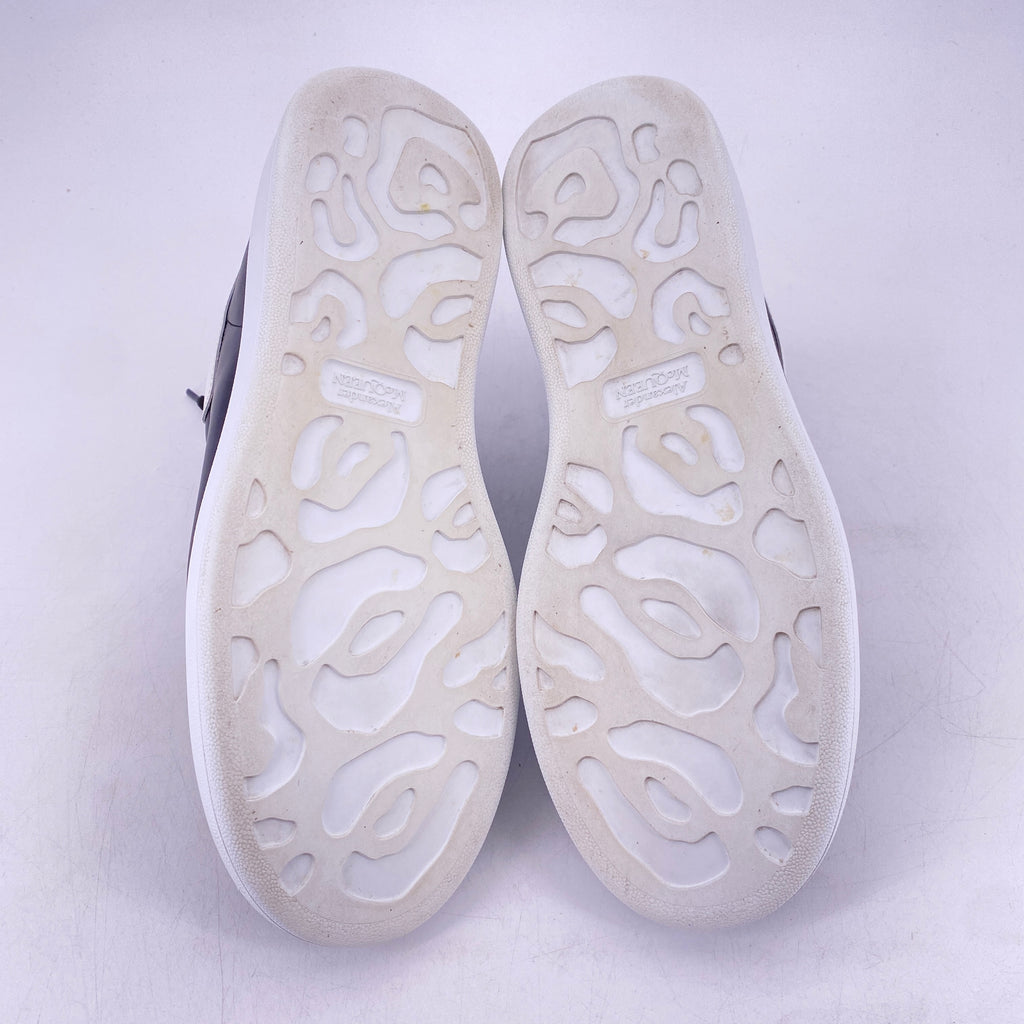 Alexander McQueen Oversized Sneaker "Black White"  Used Size 43.5