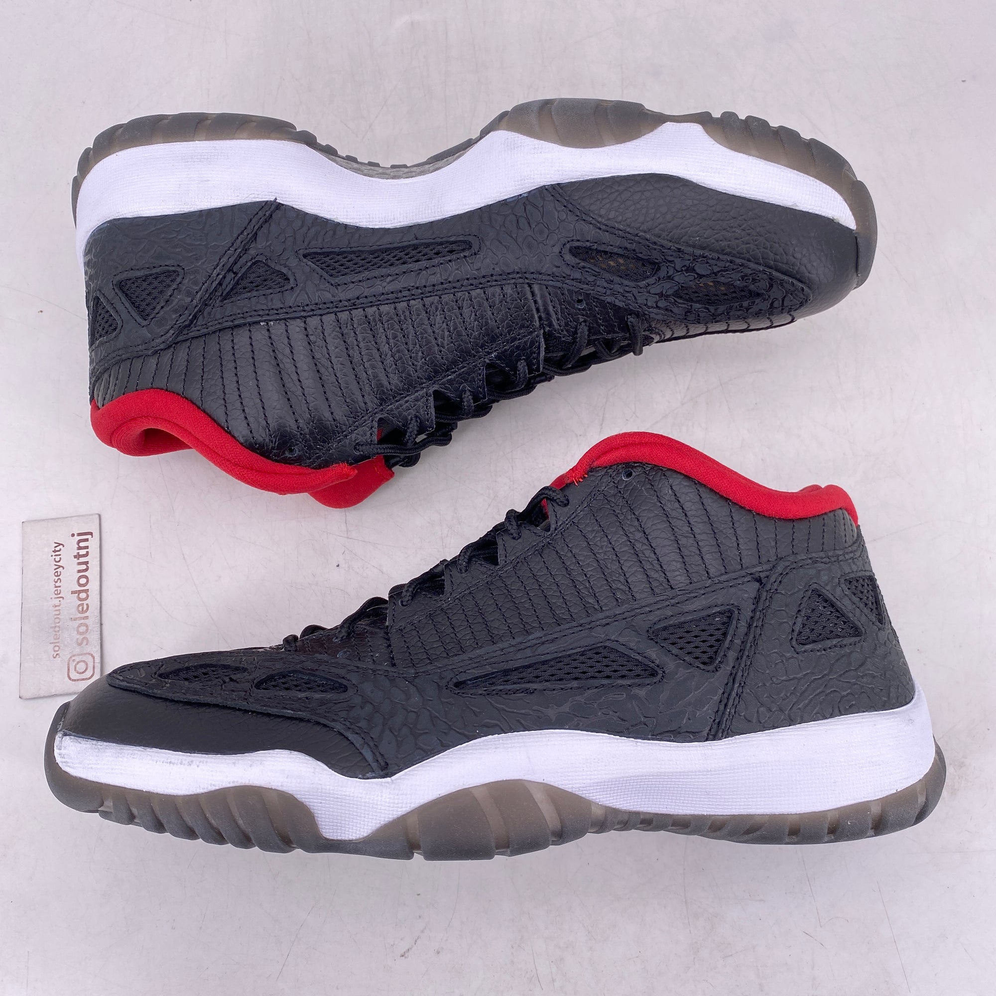 Air Jordan 11 Retro Low &quot;Black Varsity Red&quot; 2011 New Size 10.5